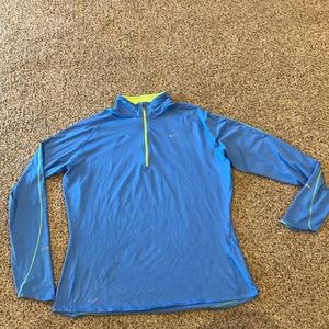 NIKE dri-fit SZ XL Blue Jacket